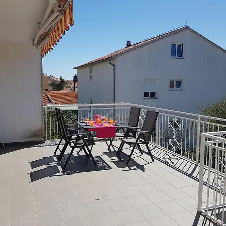 Appartamento Zoric Vodice