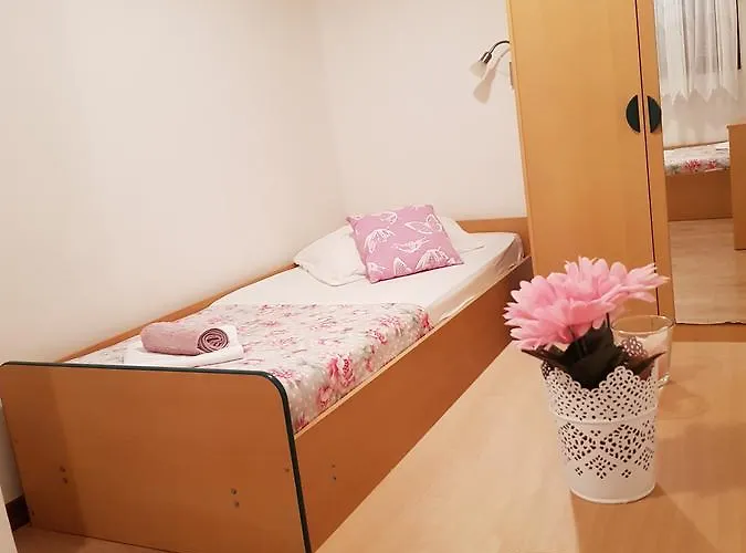 Apartment Zoric Vodice